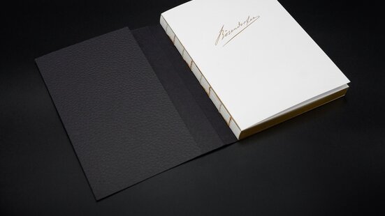 Bösendorfer Notizbuch_2024_1 | © Lindenau Productions